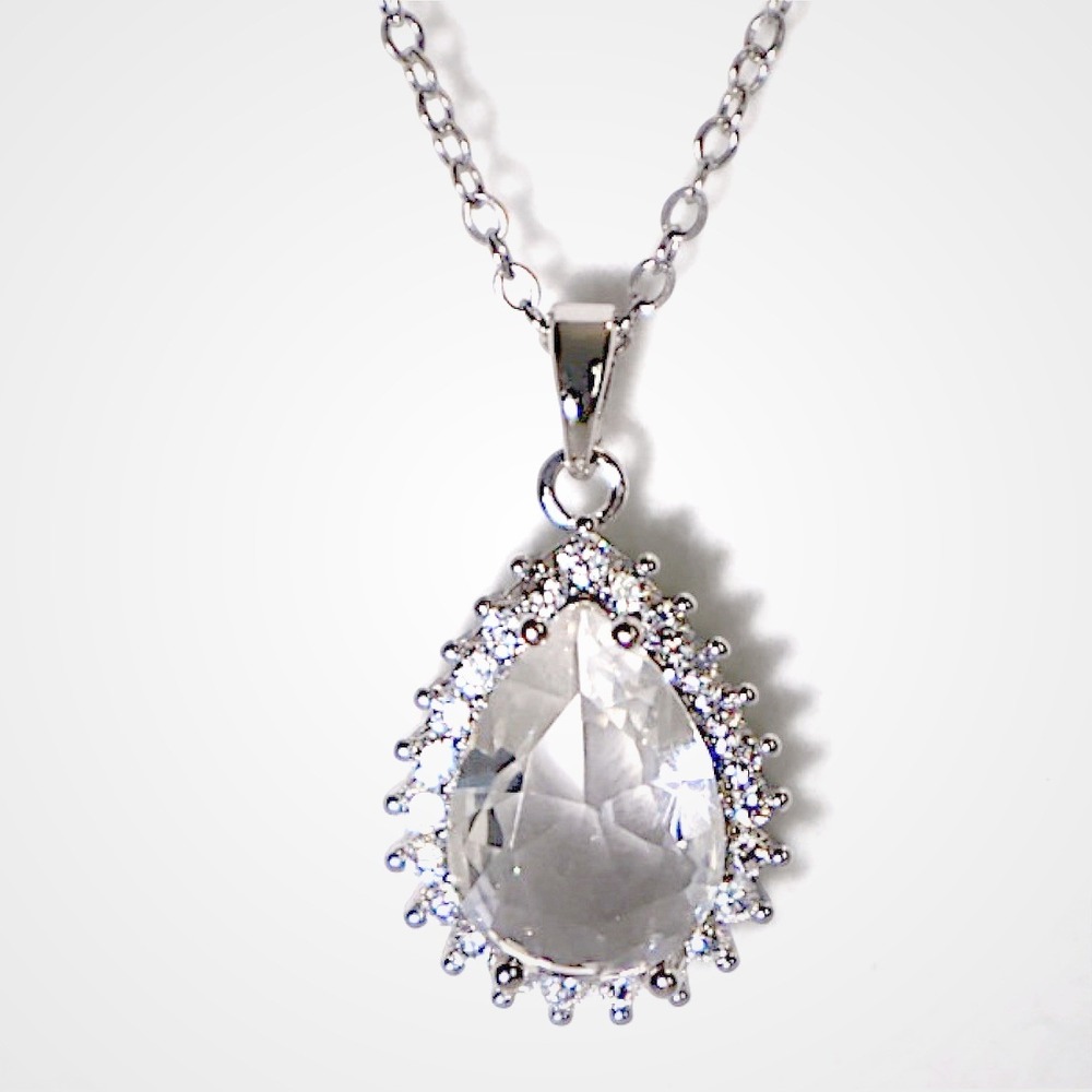 Swarovski Crystal Silver Plated Pear Teardrop Halo Pendant Necklace New Bridal